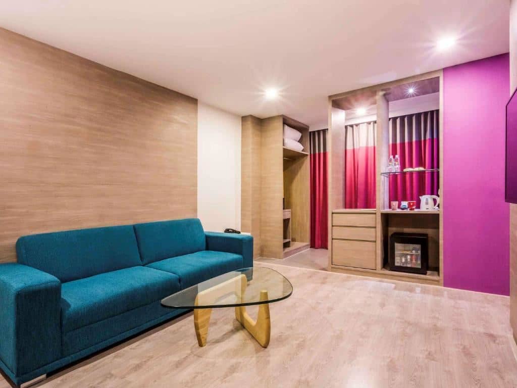 rooms-suite-room
