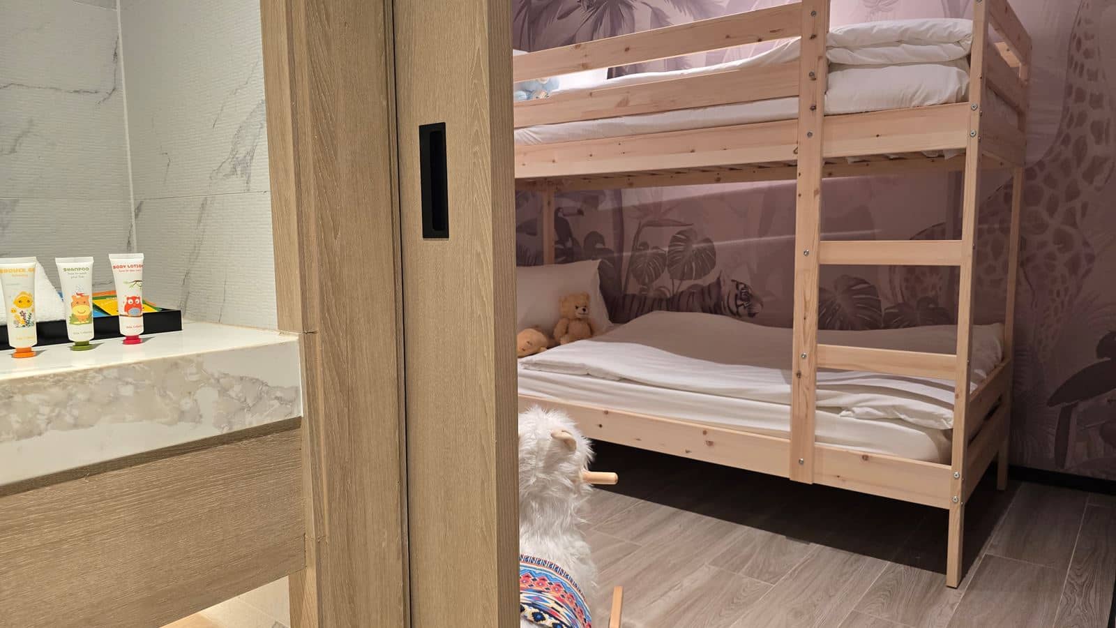 rooms-family-suite