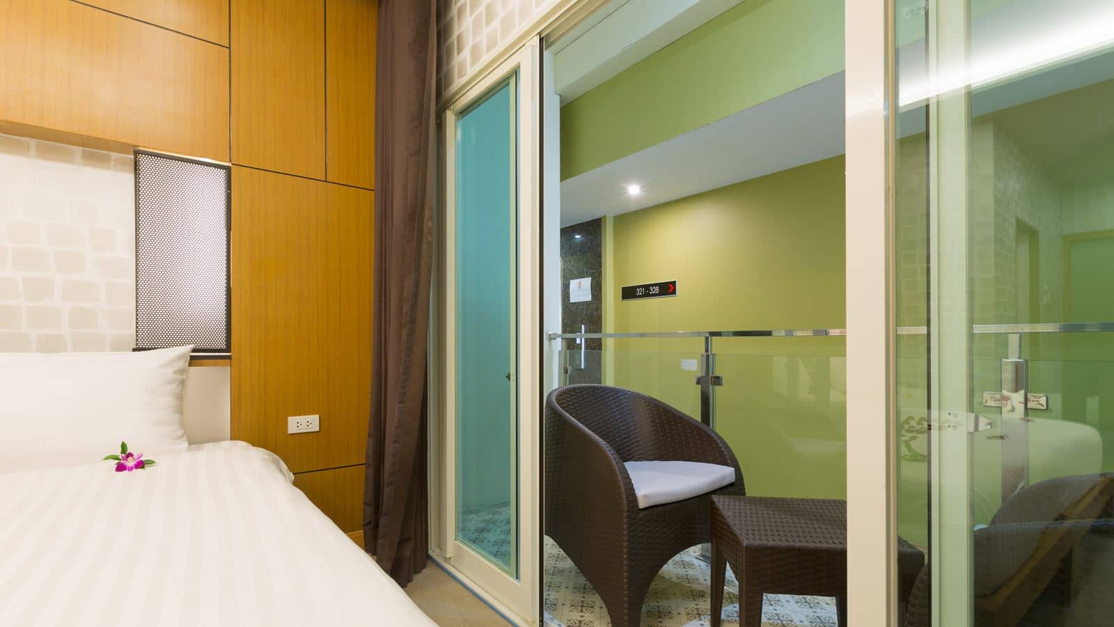 rooms-superior-room--no-view