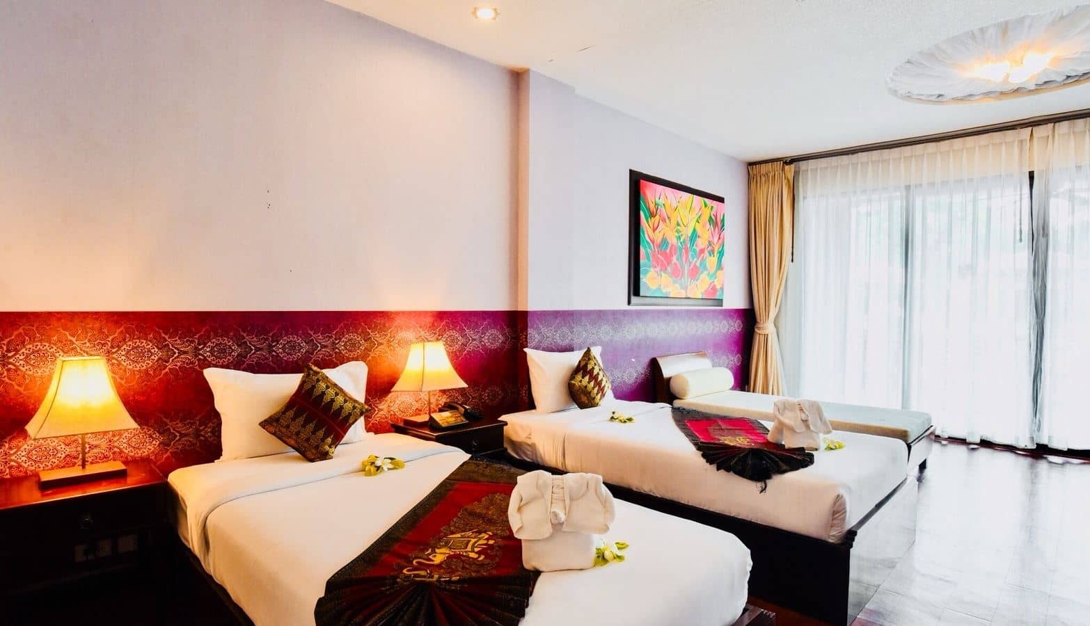 rooms-deluxe-pool-access