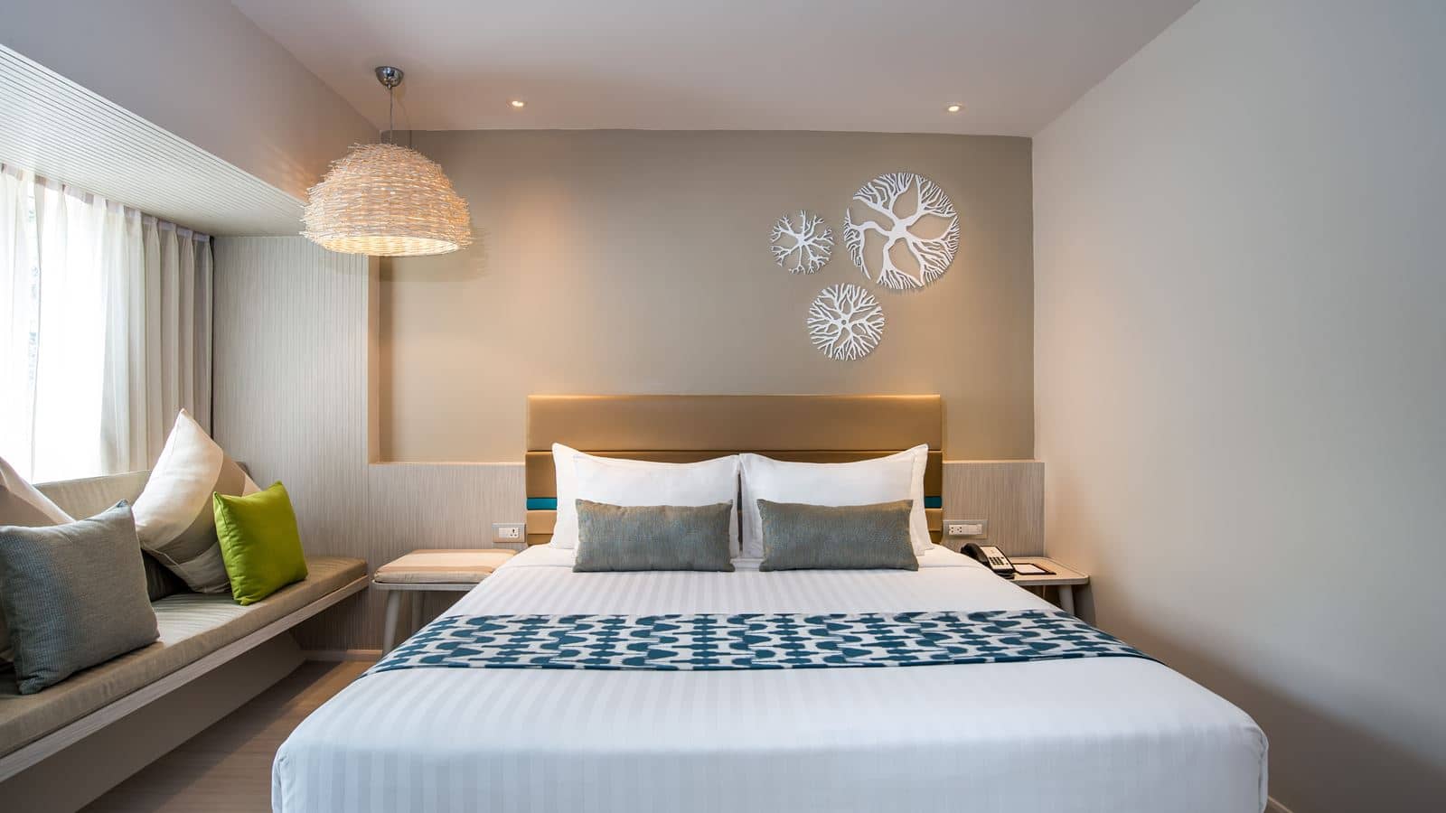 rooms-standard-room