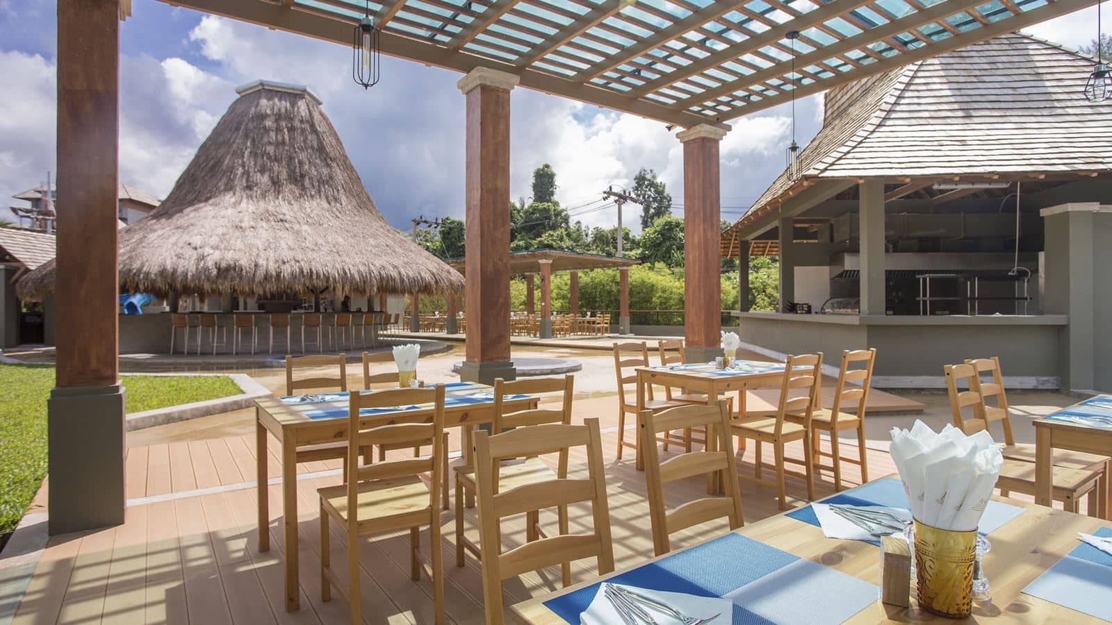 bars-food-court-bar