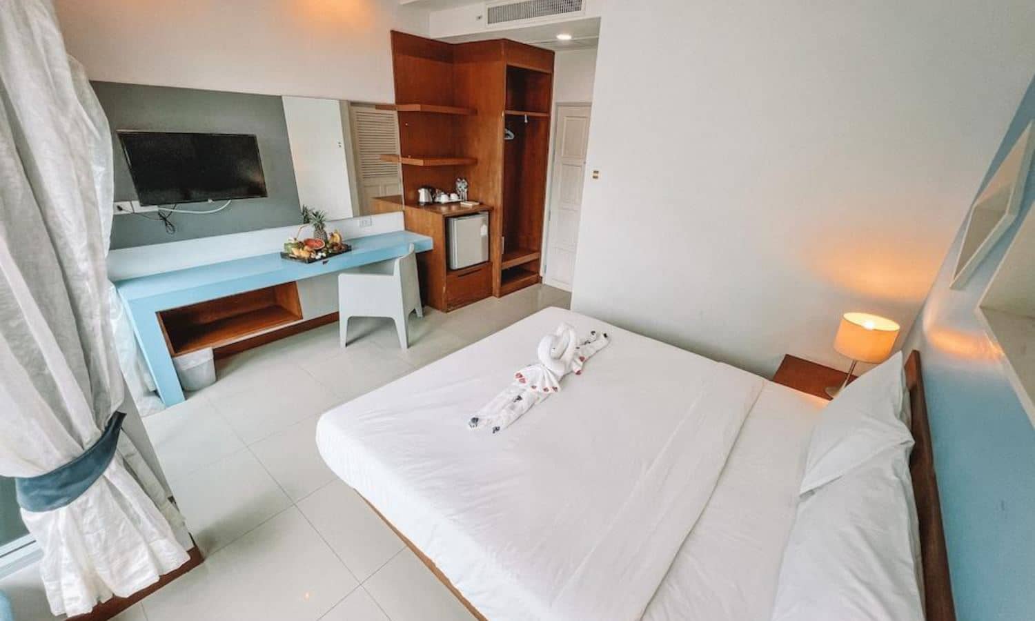 rooms-standard-room