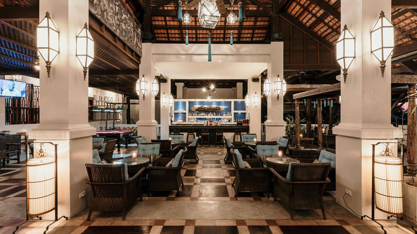 bars-club-lounge