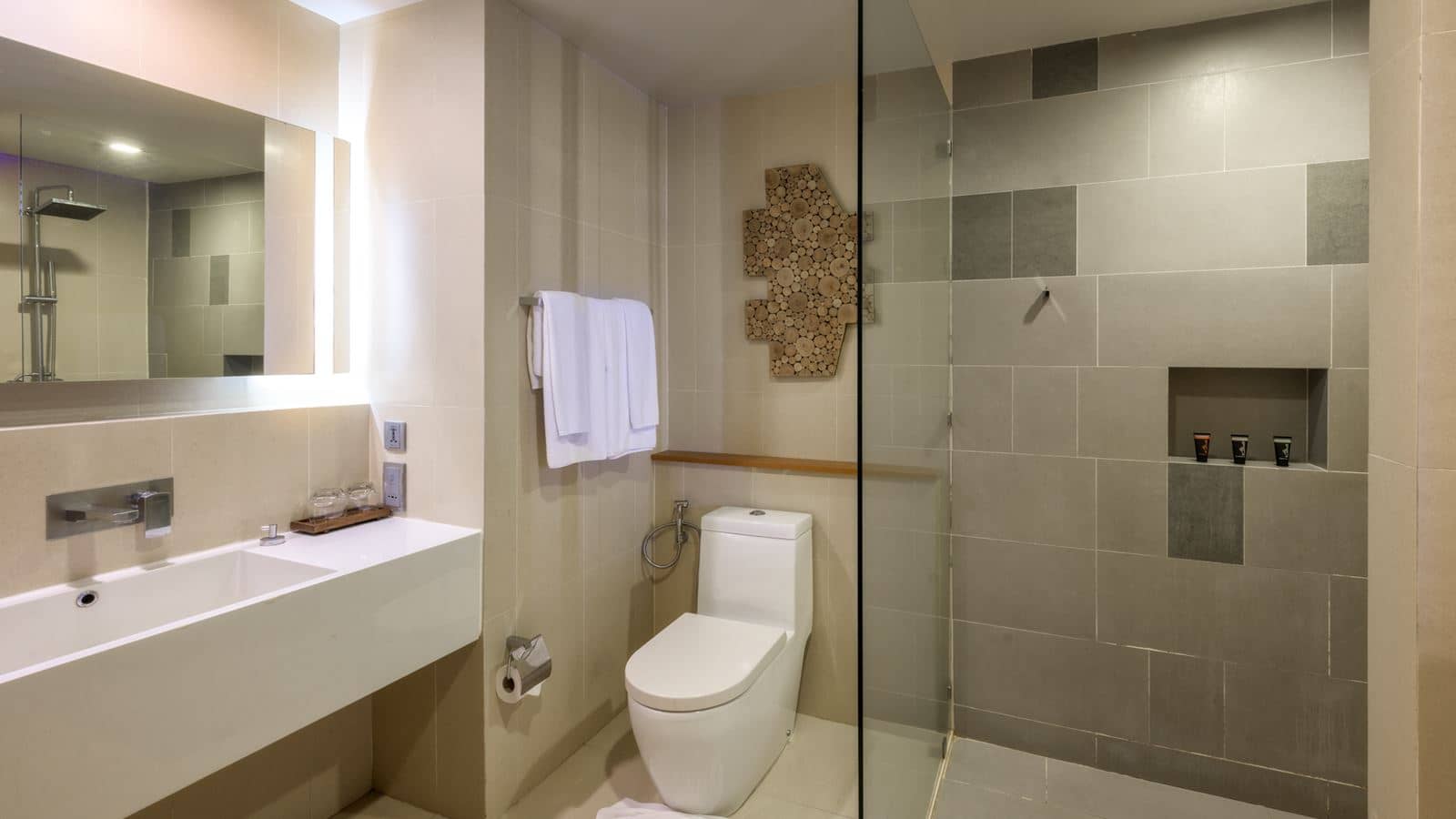 rooms-grand-deluxe-sea-view