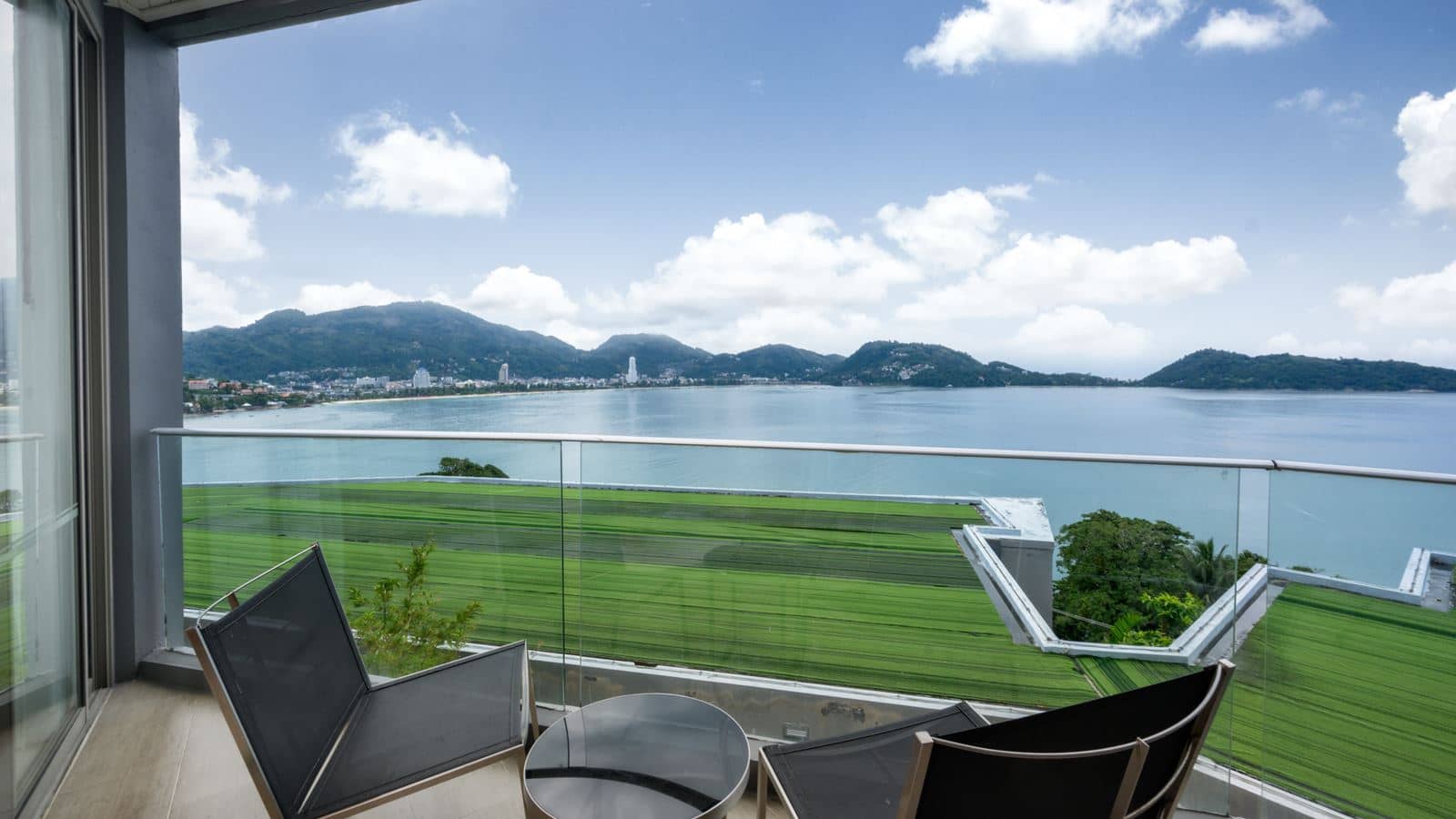 rooms-family-sea-view