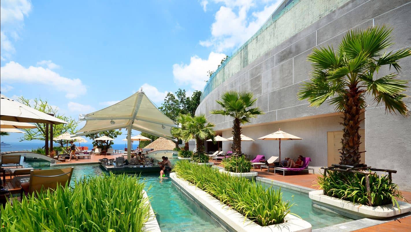 bars-trio-pool-bar