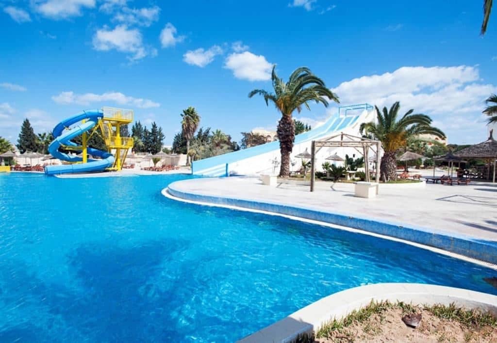 pools-outdoor-pool