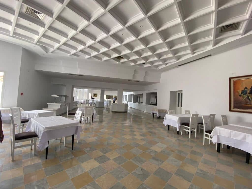 restaurants-restaurants