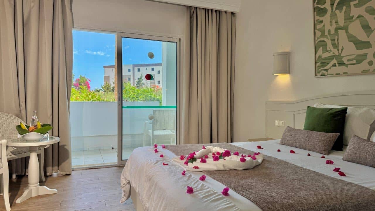 rooms-single-room