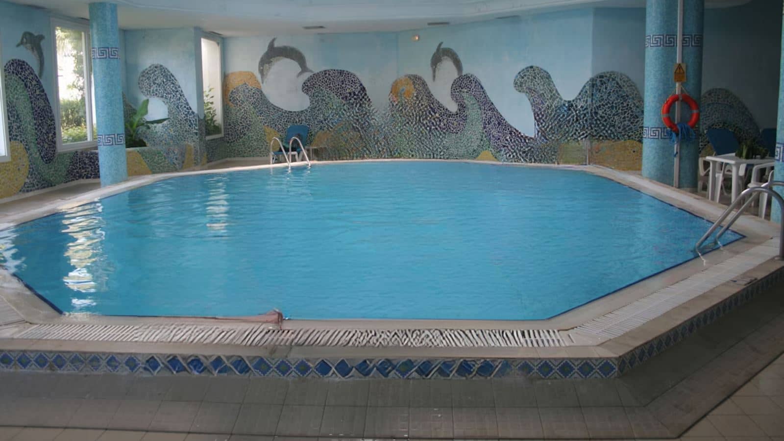 pools-indoor-pool