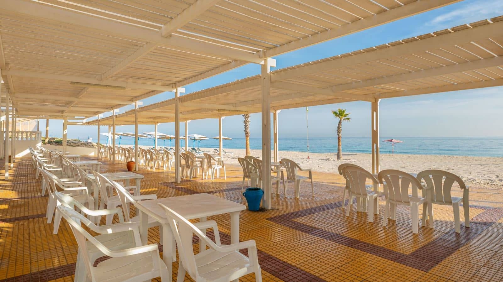 bars-beach-bar