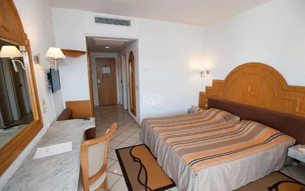 rooms-double-standard-room