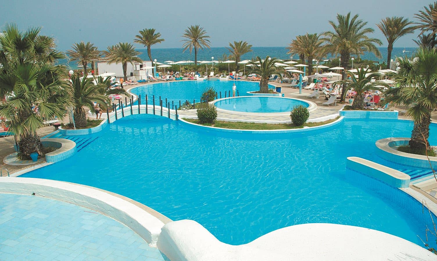 pools-outdoor-pool