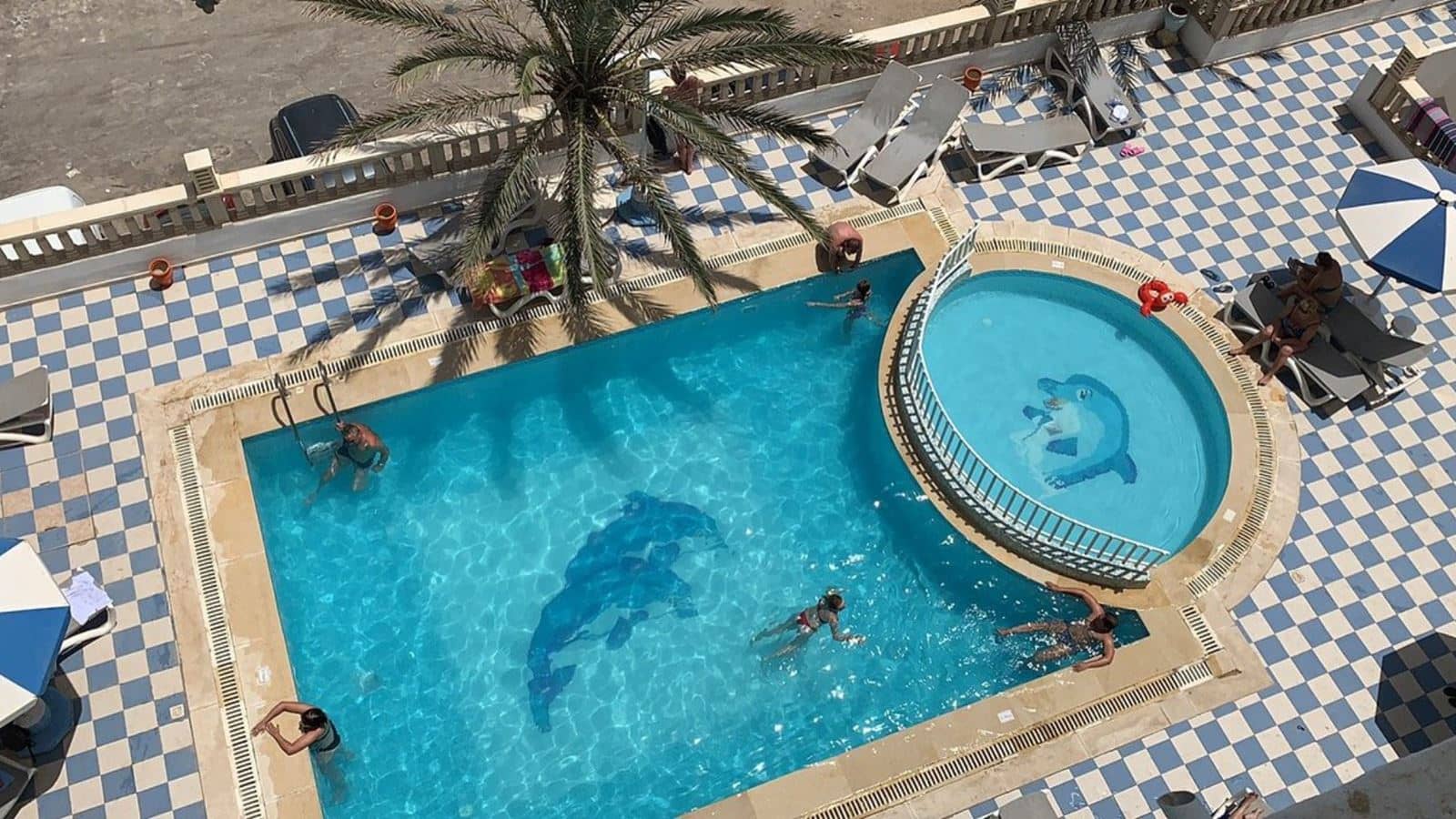 pools-outdoor-pool
