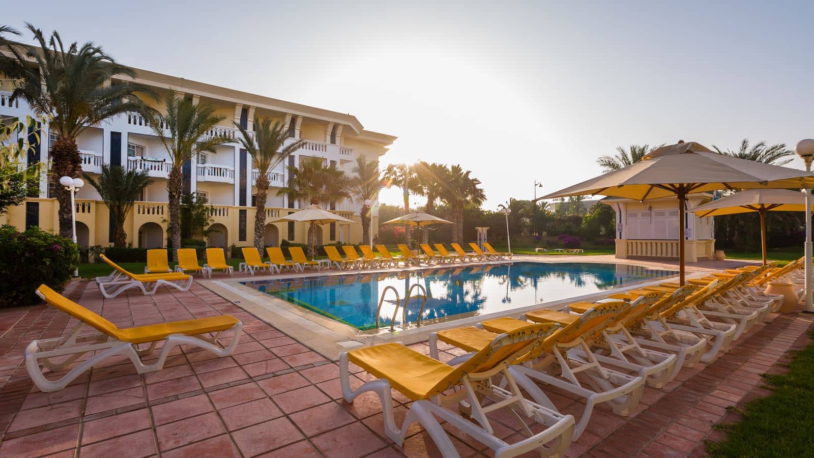 pools-outdoor-pool