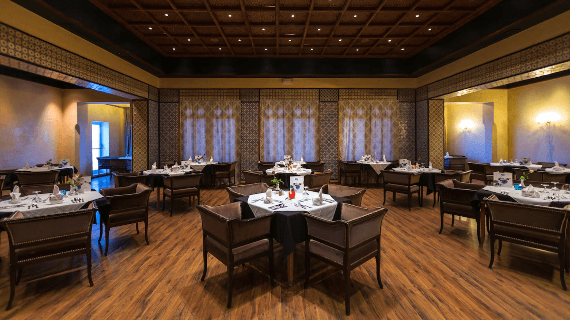 restaurants-restaurants