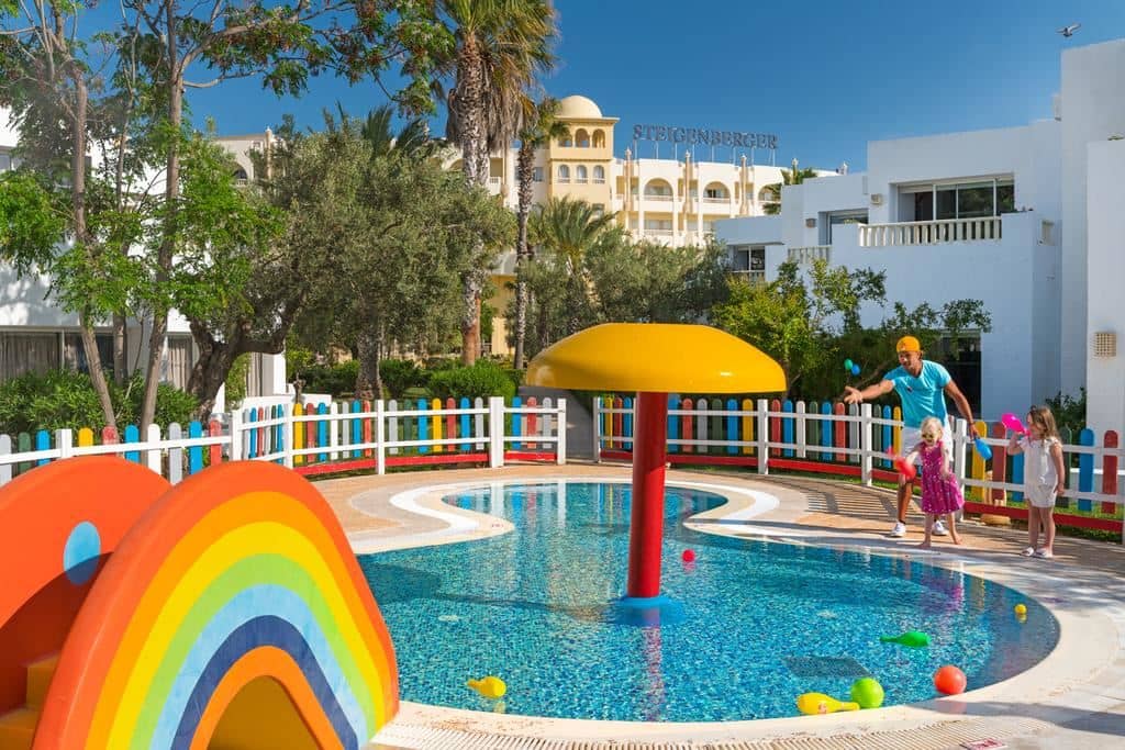 pools-outdoor-childrens-pool