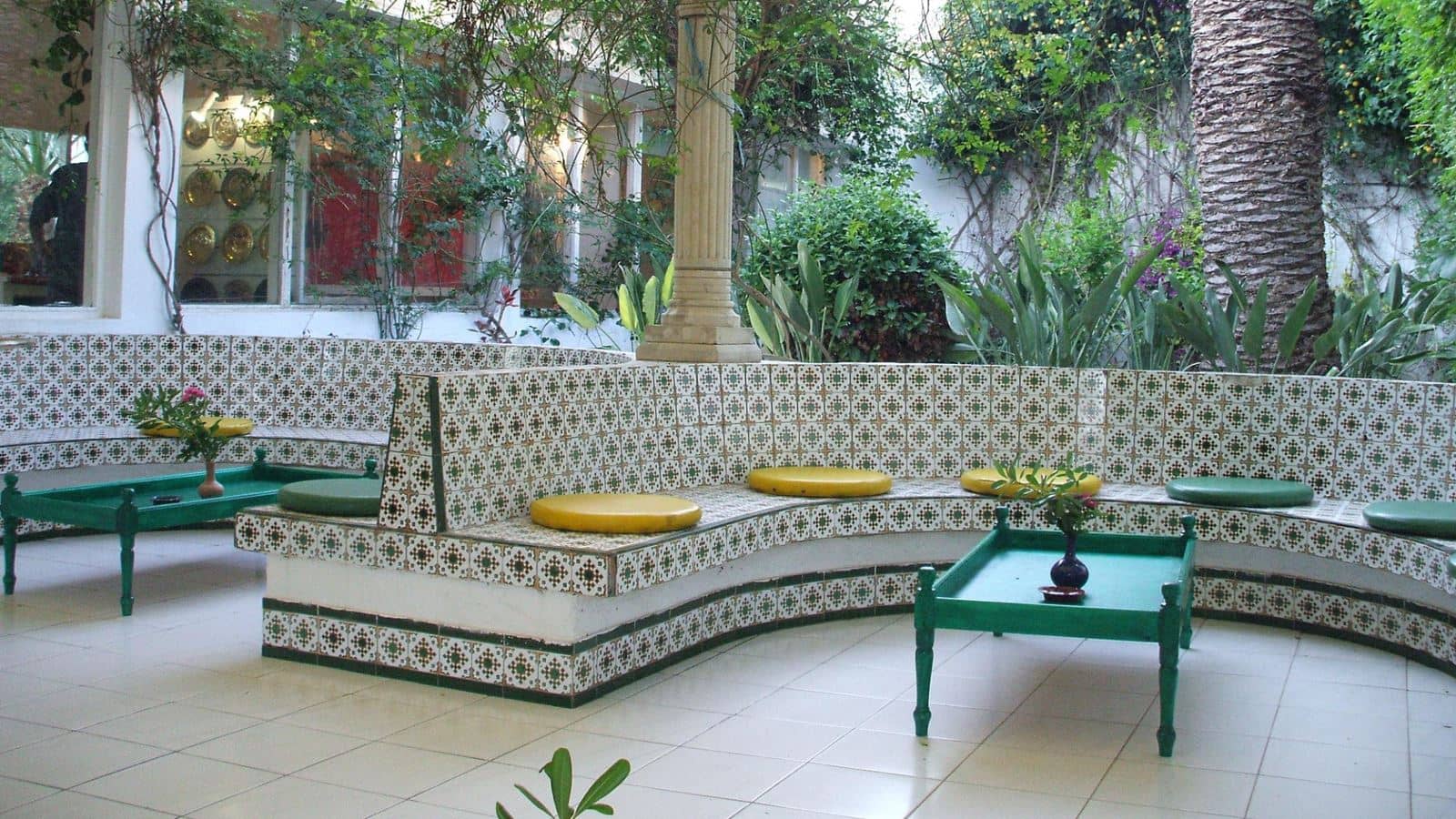 bars-moorish-cafe