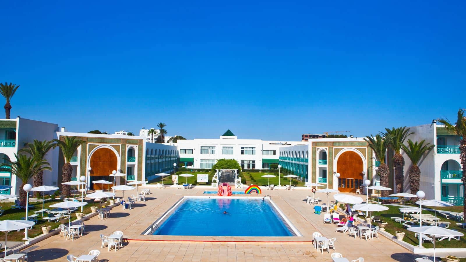 pools-outdoor-pool