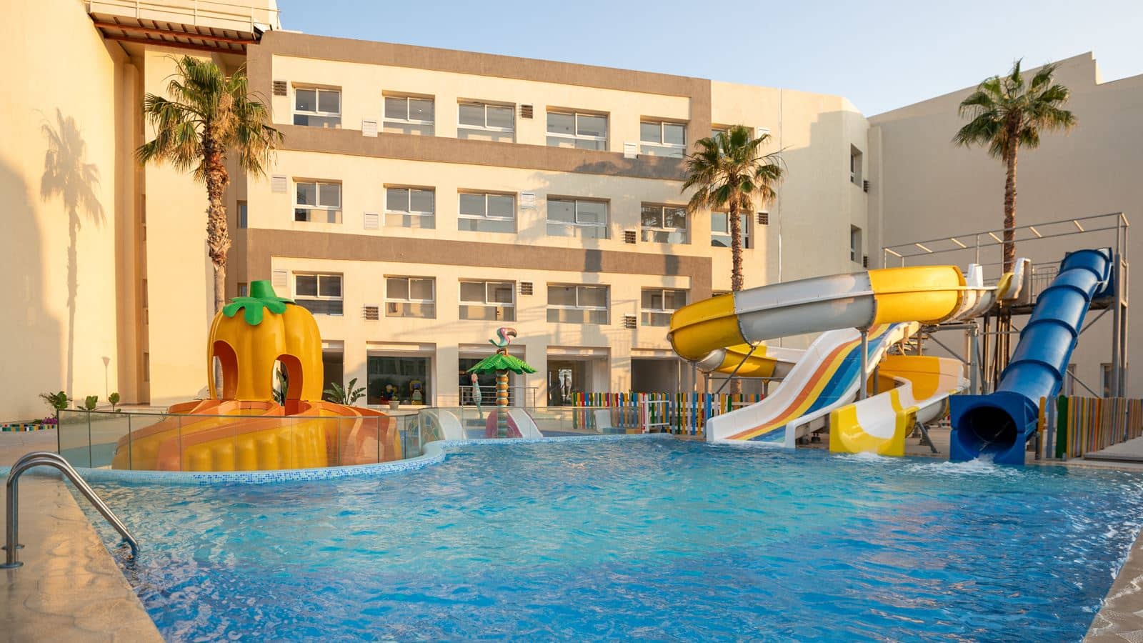 pools-outdoor-childrens-pool