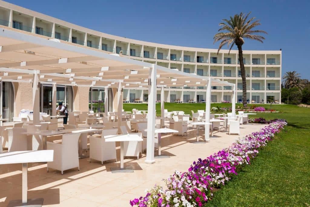 restaurants-the-bar