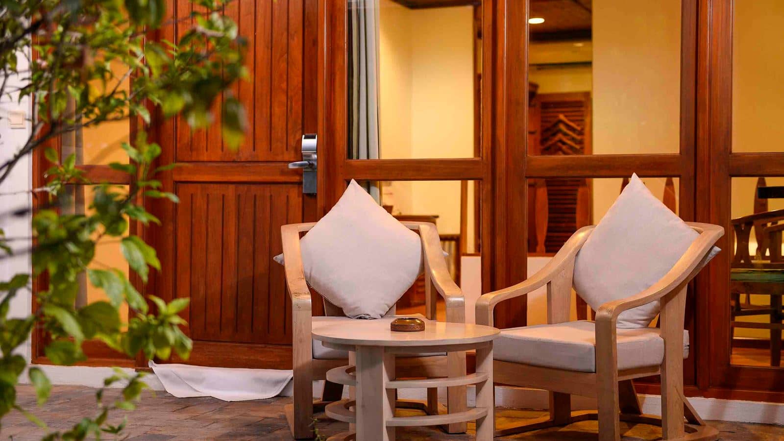 rooms-standard-beachfront--room