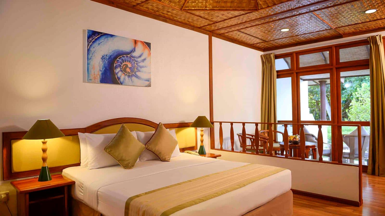rooms-standard-beachfront--room