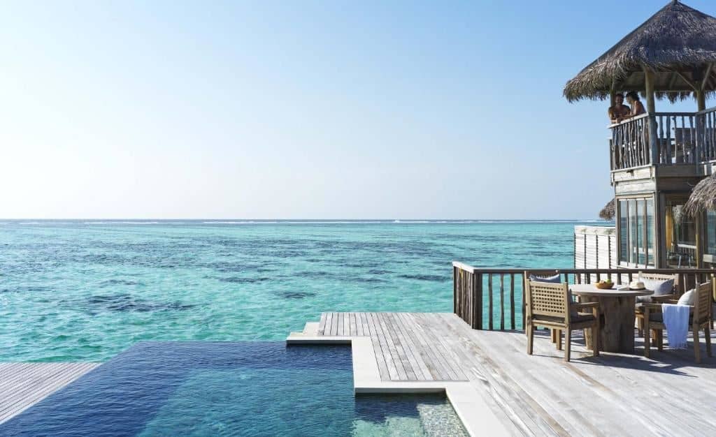 rooms-residence-with-pool