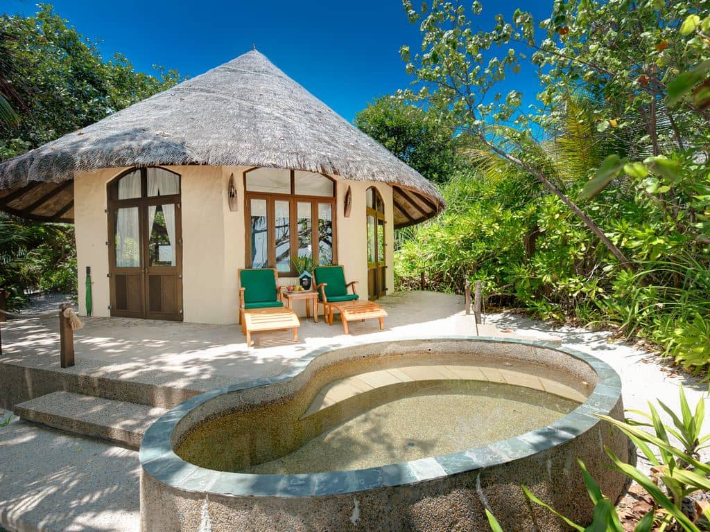 rooms-beach-villa