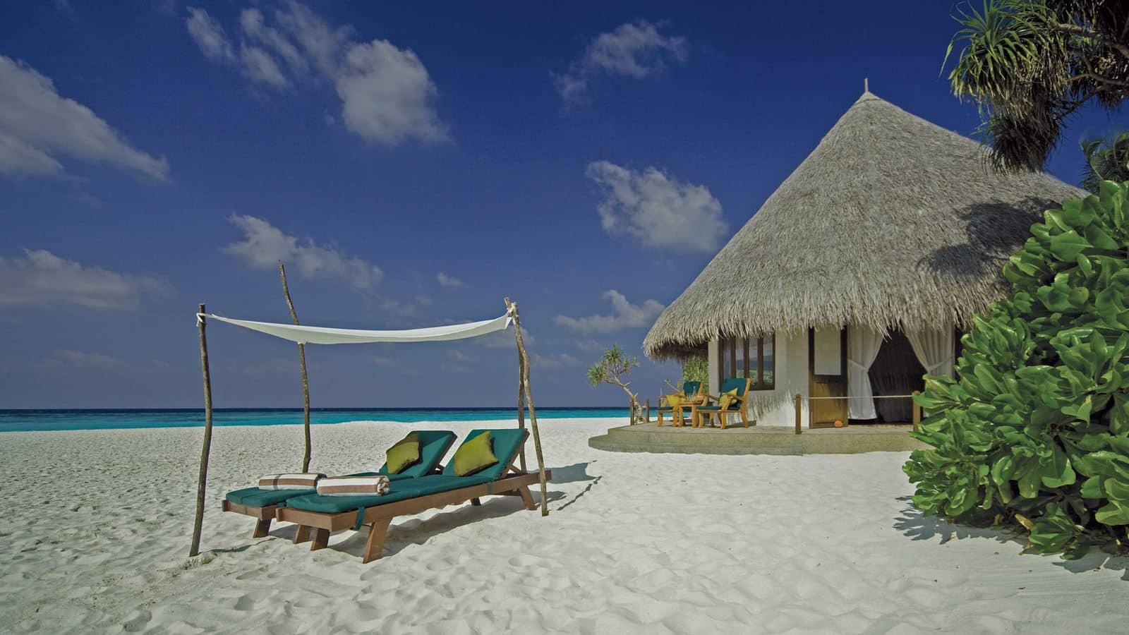 rooms-sunset-beach-villa
