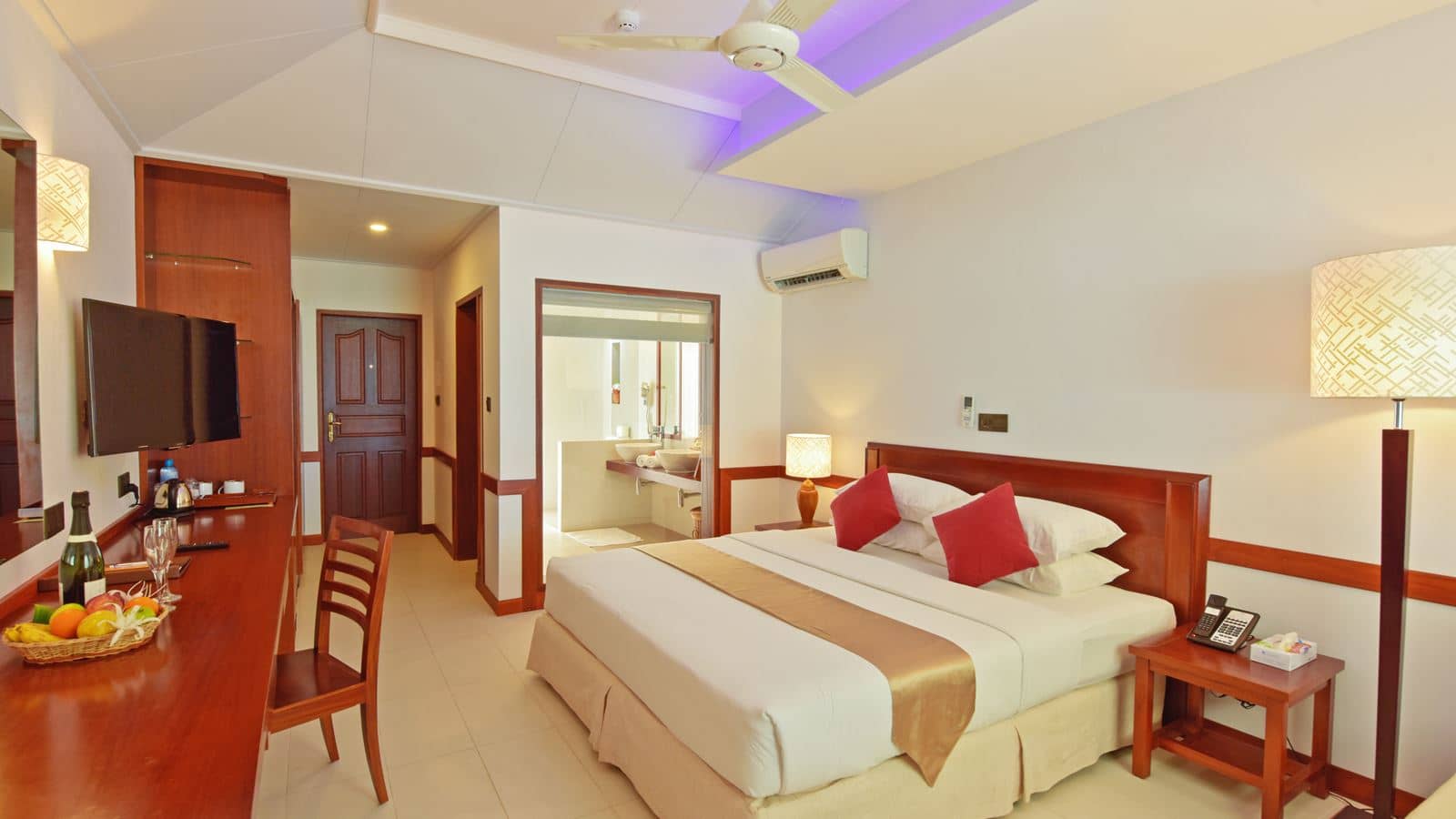 rooms-sunset-beach-villa