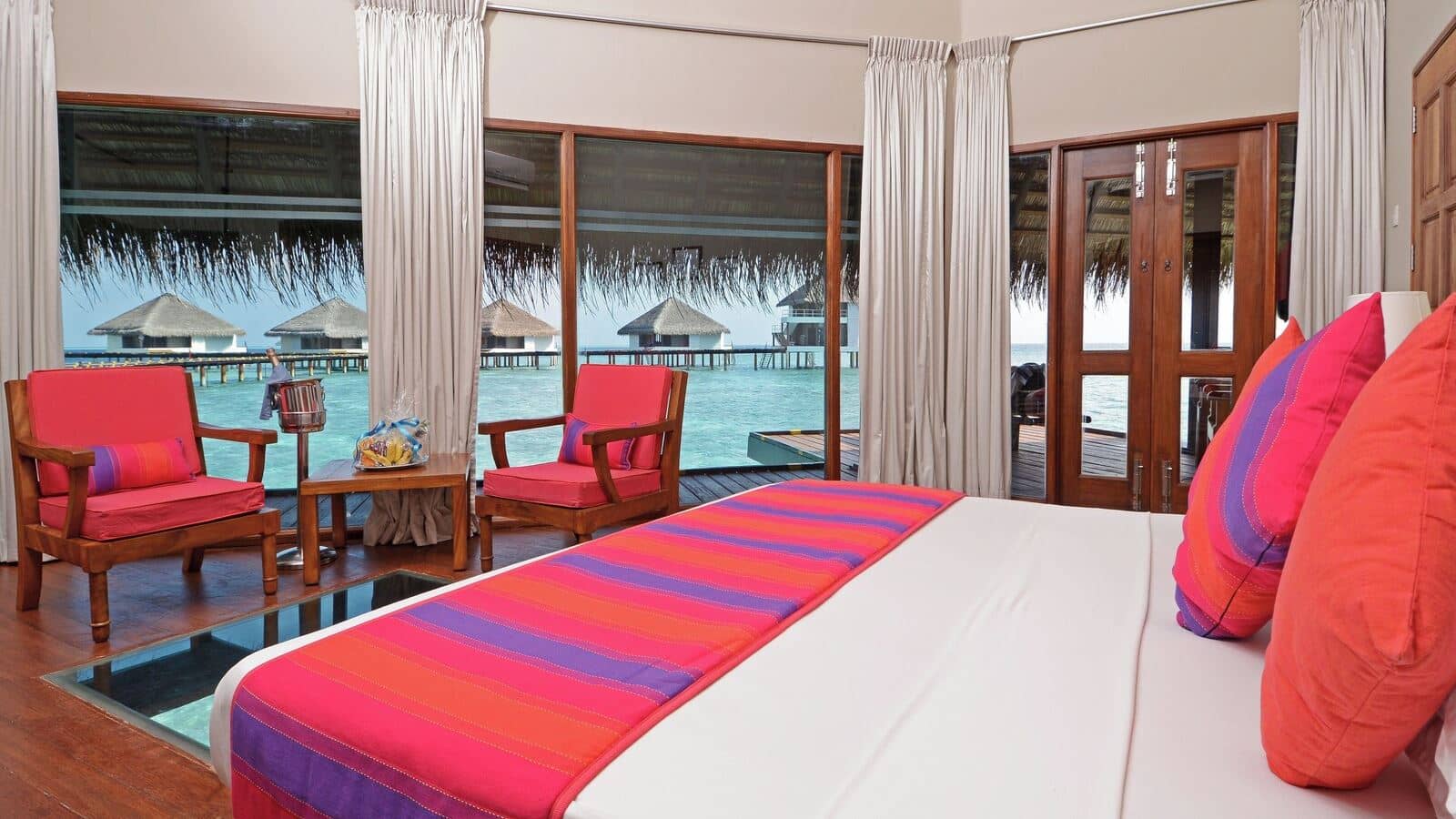 rooms-sunset-water-villa