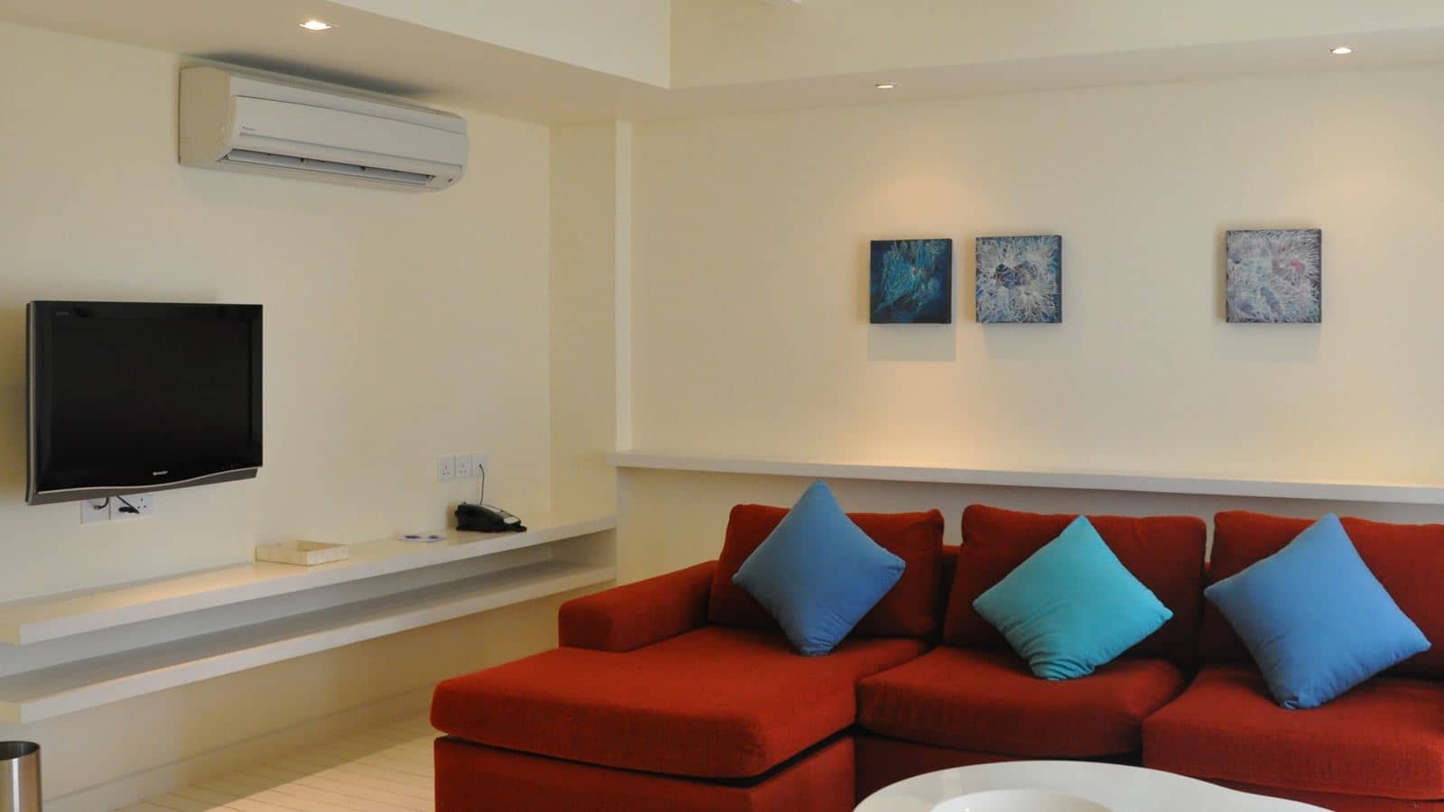 rooms-two-bedroom-beach-house-sea-view