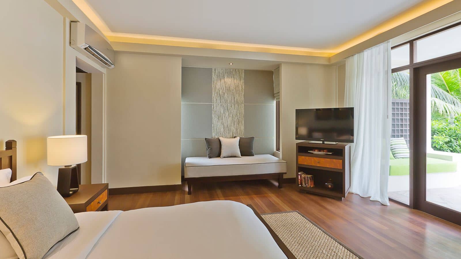 rooms-superior-room