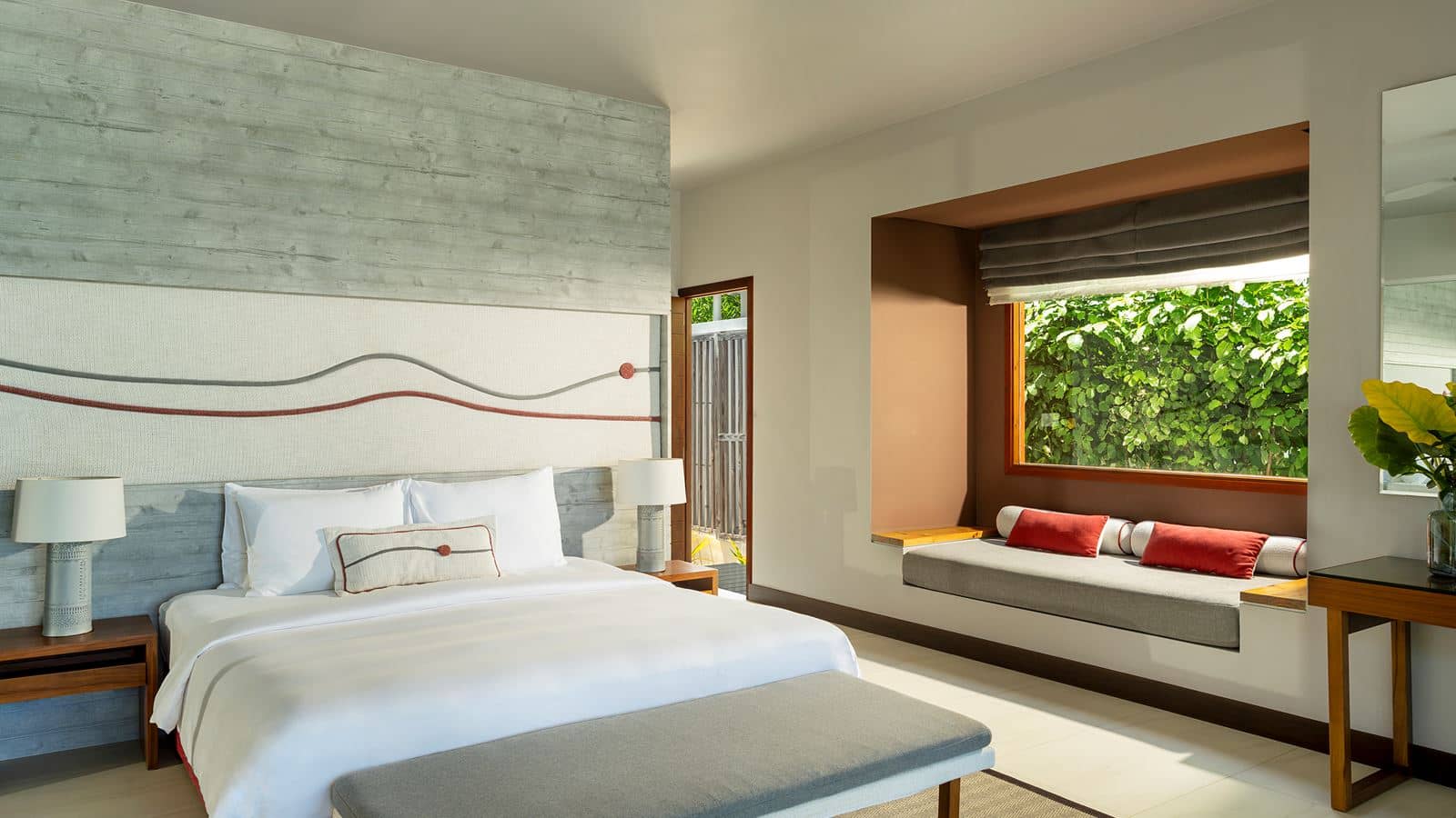 rooms-beach-villa-with-pool