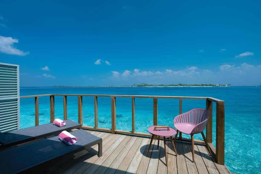 rooms-nest-water-villa