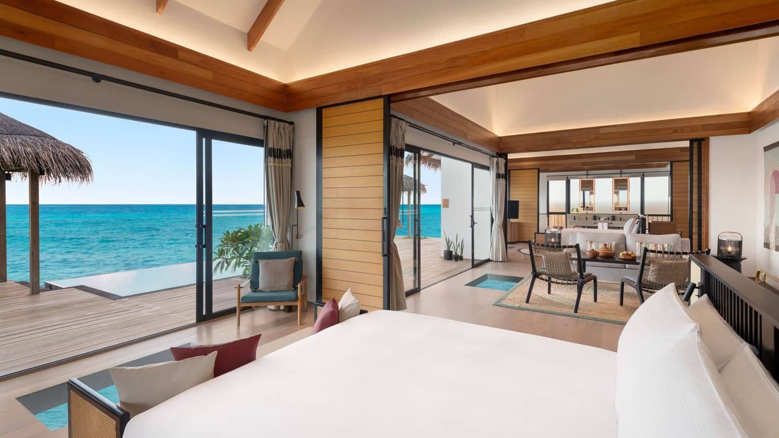 rooms-twobedroom-overwater-pool-villa