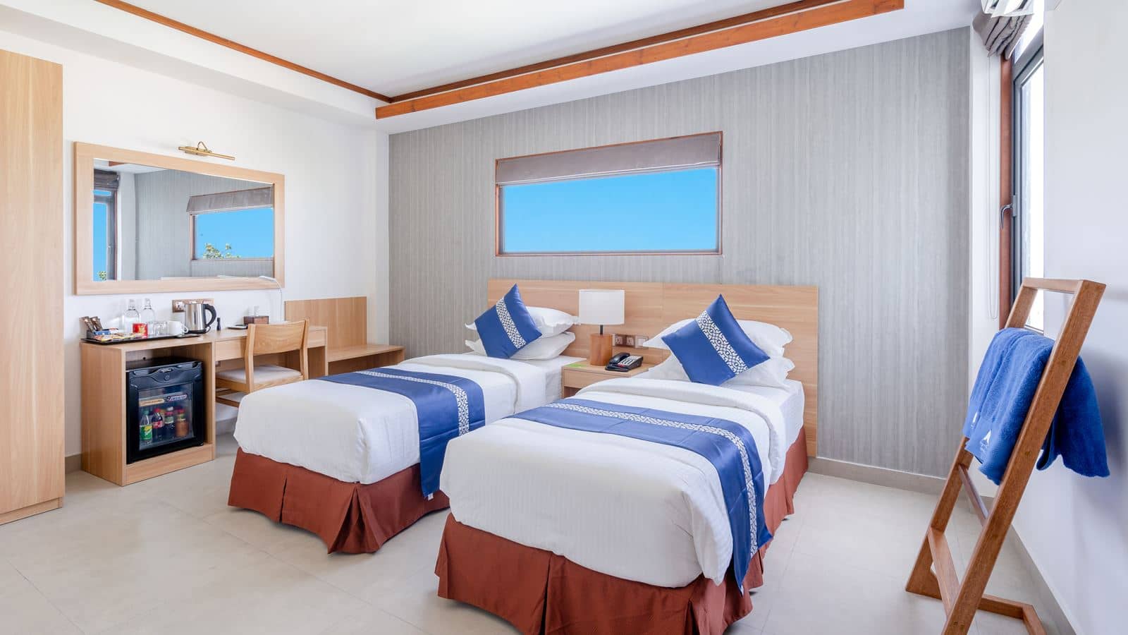 rooms-deluxe-room