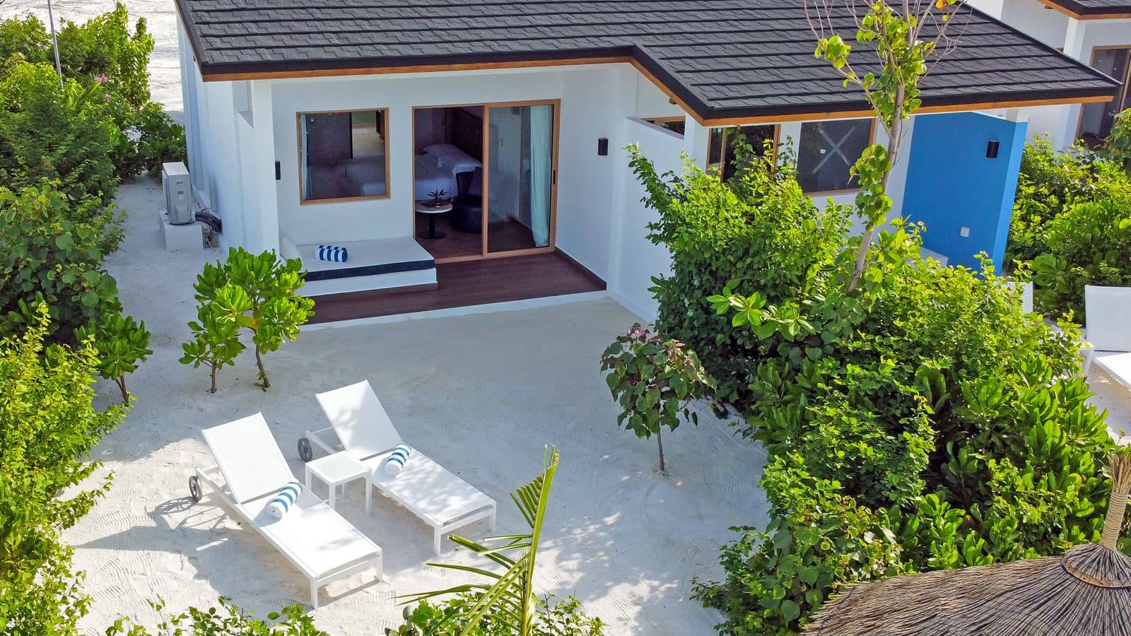 rooms-beach-villa