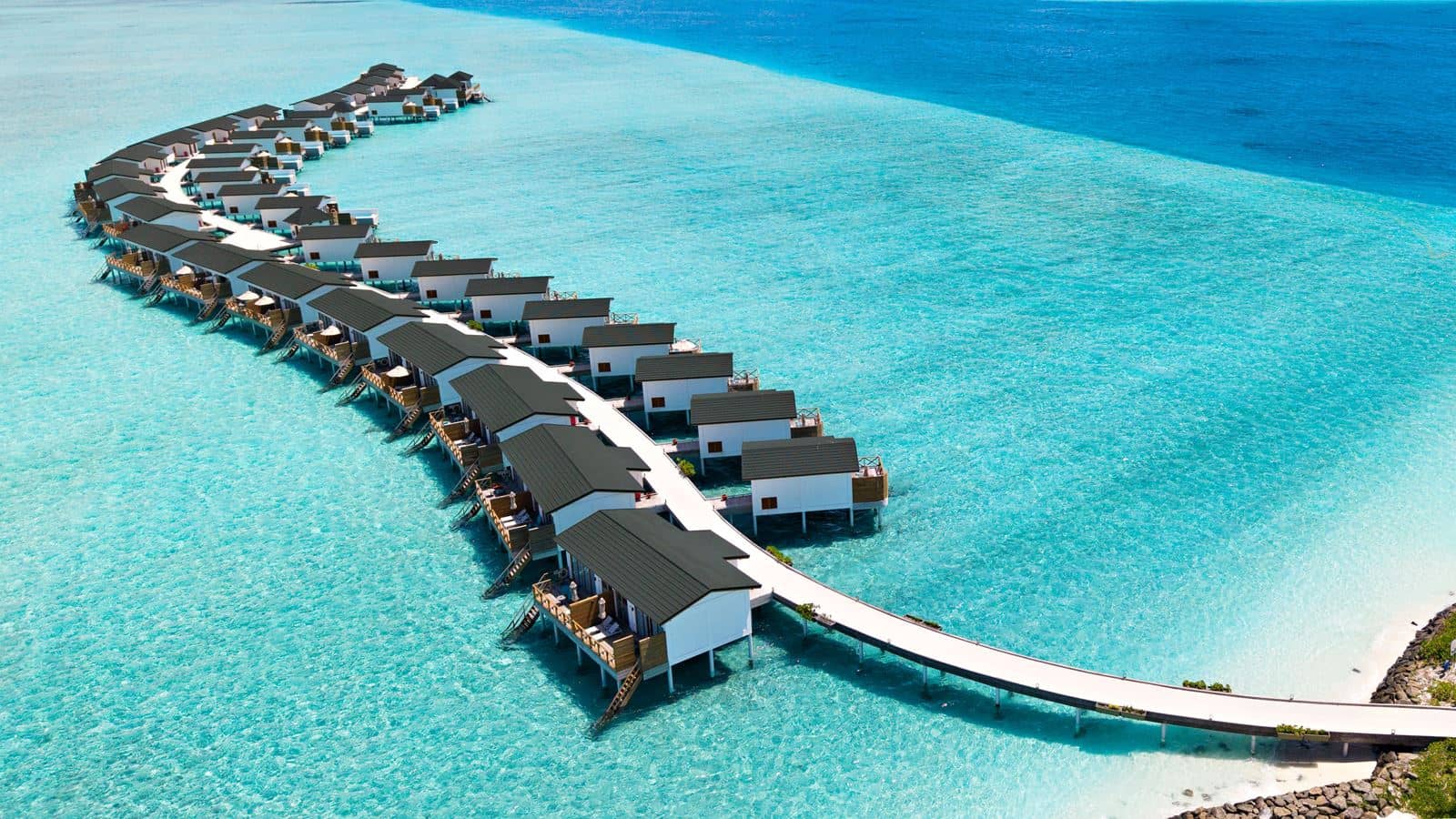 rooms-lagoon-villa