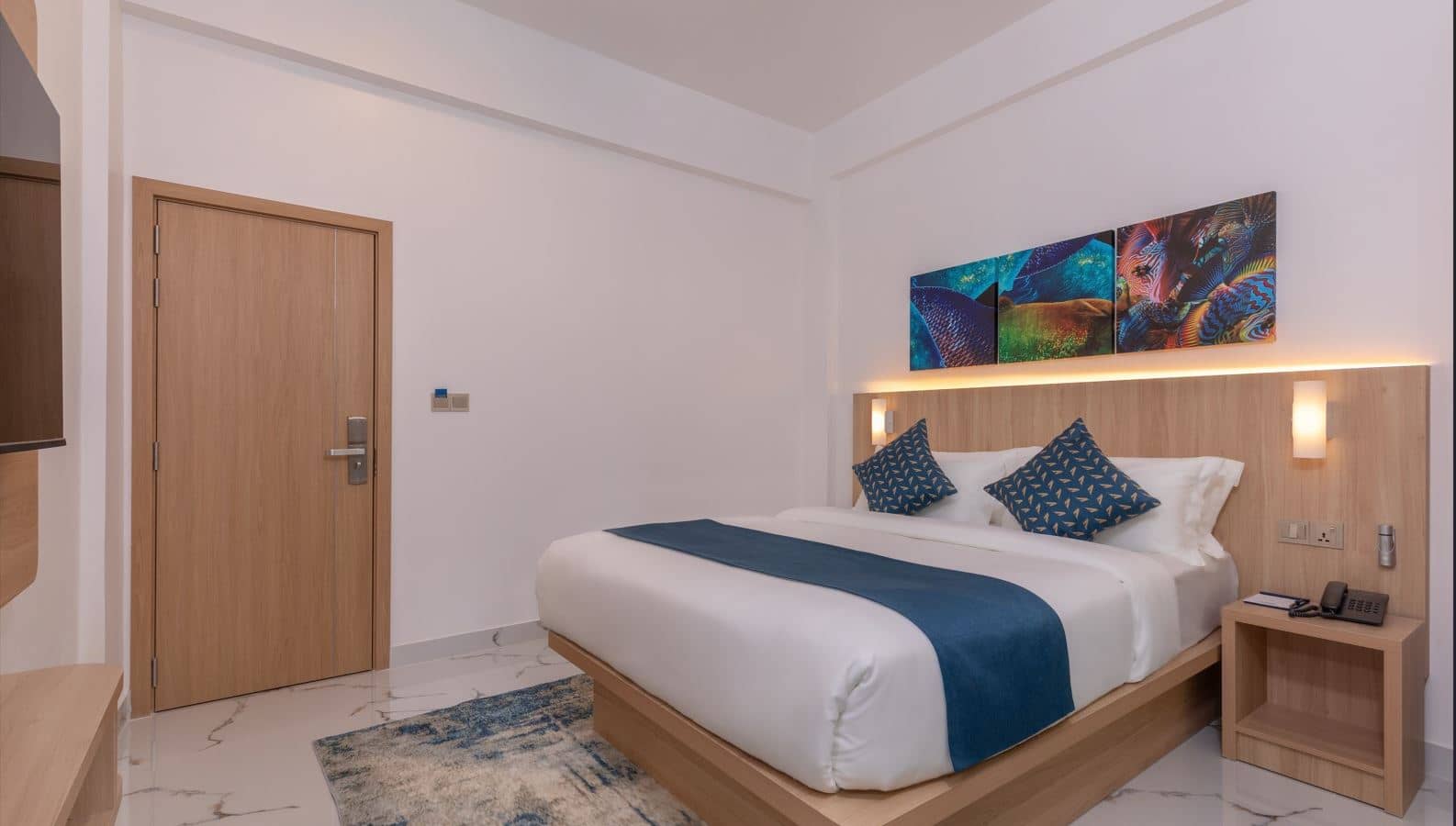 rooms-superior-room