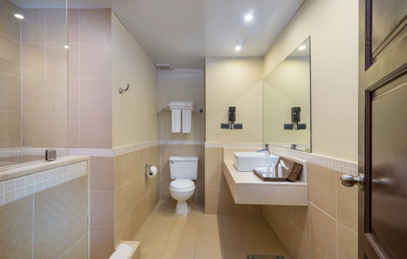 rooms-comfort-room