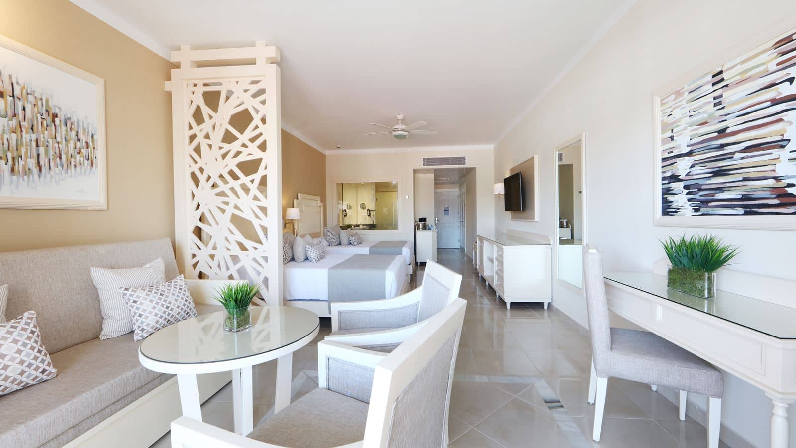 rooms-junior-suite-deluxe