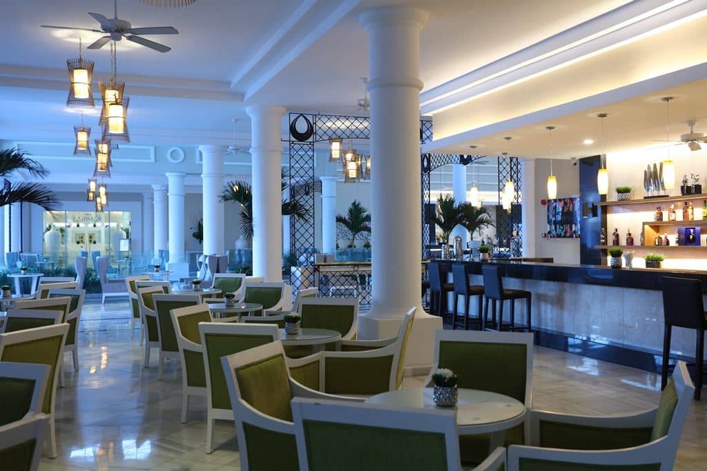 bars-lobby-bar-utopia