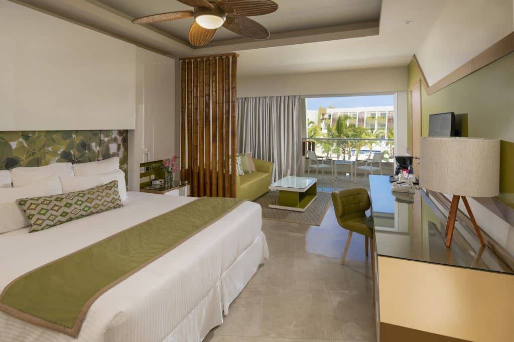 rooms-junior-suite-garden-view