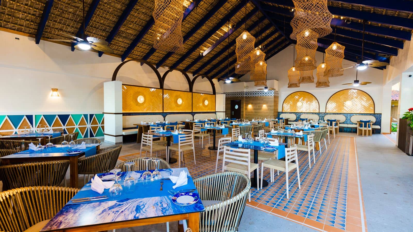 restaurants-beach-house