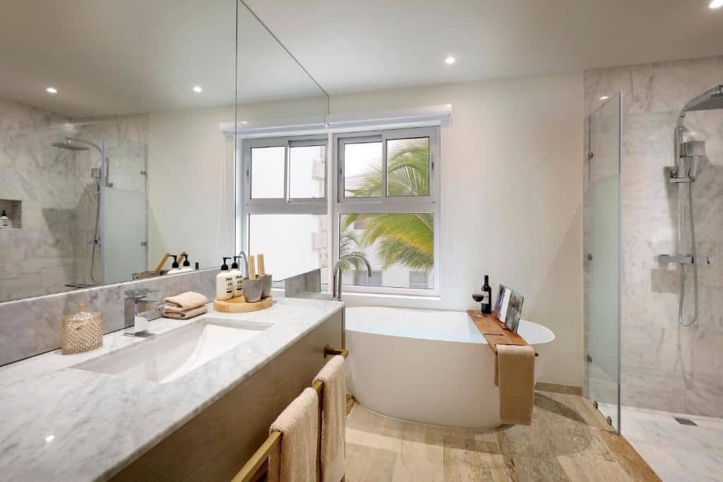 rooms-junior-suite-swim-up