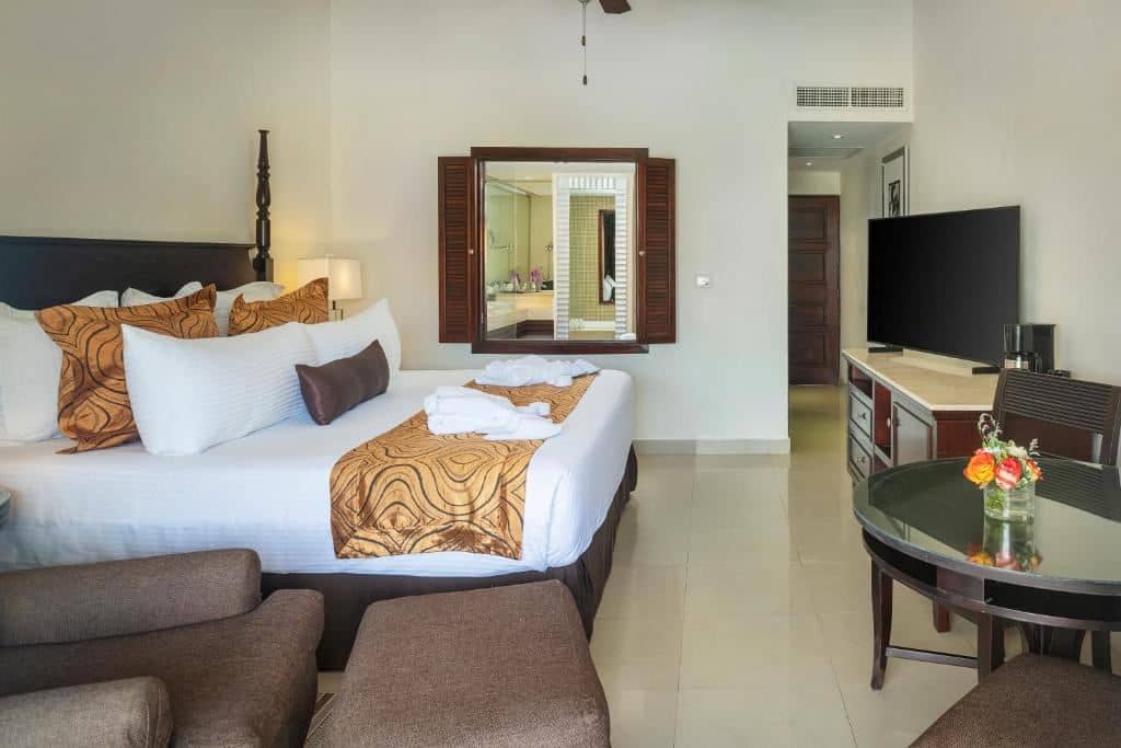 rooms-club-premium-tropical-view