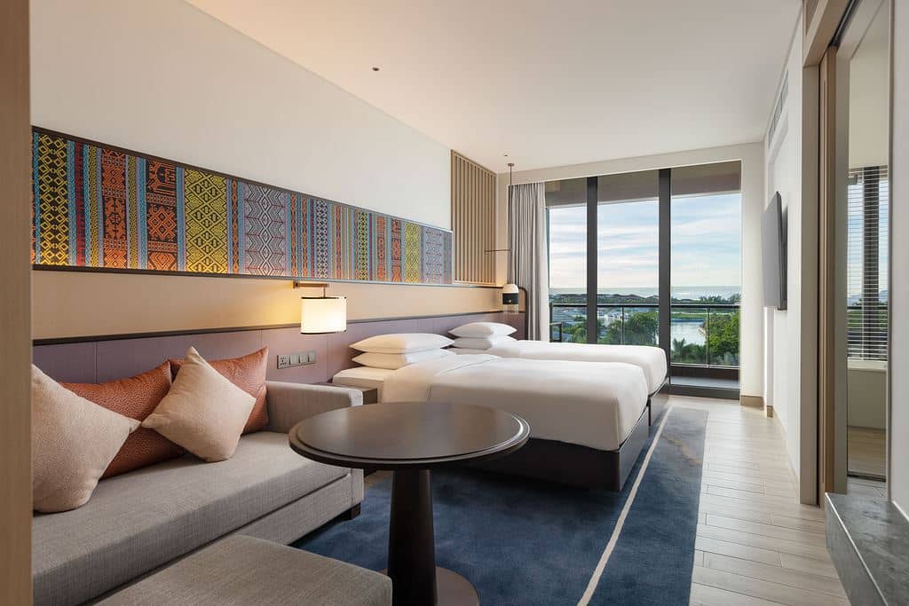 rooms-twin-bed-garden-view